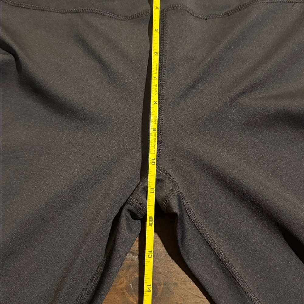 Miami FitWear Black Women’s Performance Leggings-Size Large, Inseam 32 - Picture 6 of 10